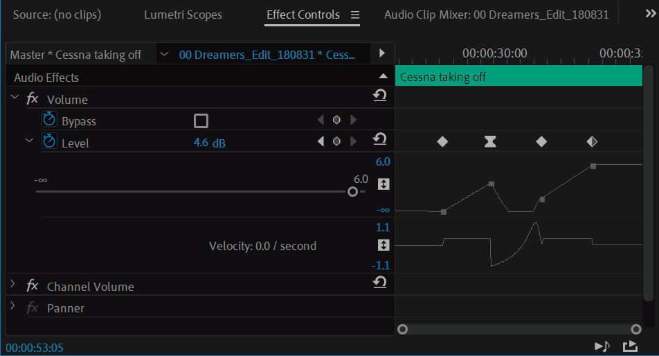 在效果控制項中調整音量