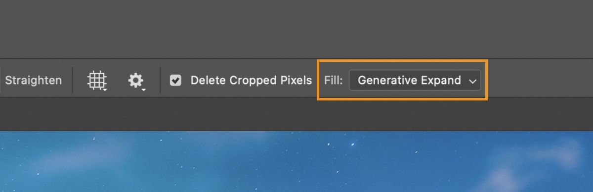 “生成式扩展”选项位于 Photoshop 选项栏的“填充”下拉列表中
