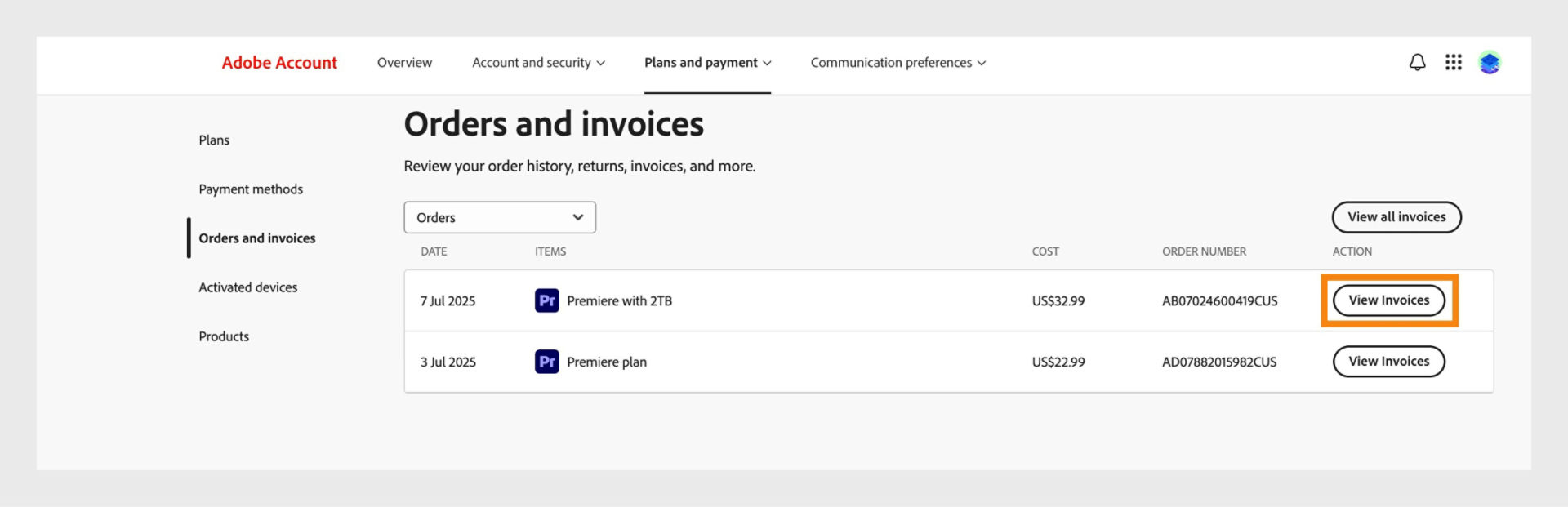 The Orders and invoices window, where all the orders are listed alongside the highlighted View invoices button.