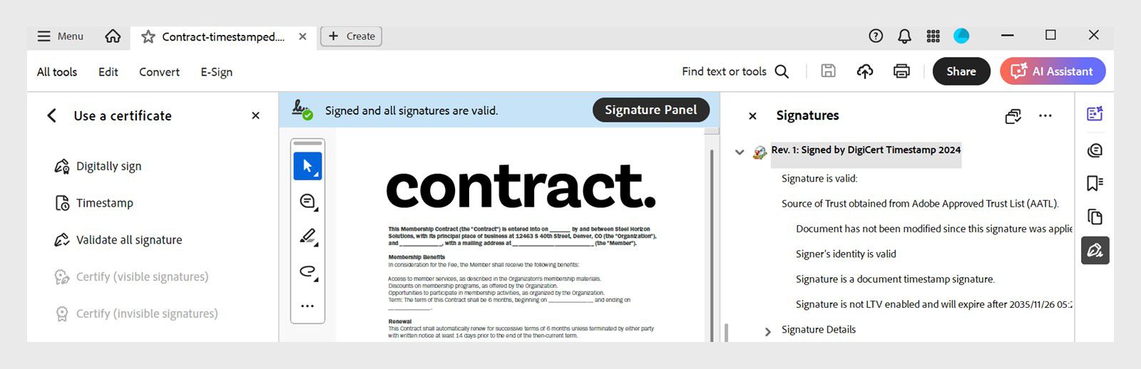 Un contrat PDF signé numériquement dans Acrobat avec un message confirmant la validité des signatures. Le panneau Signature affiche les détails de l'horodatage, l'identité du signataire et l'état de confiance.