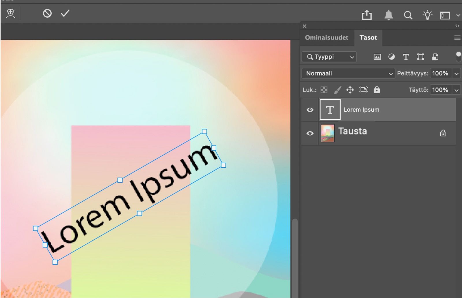 Esimerkkiteksti on kierretty ja valittu Tasot-paneelissa.