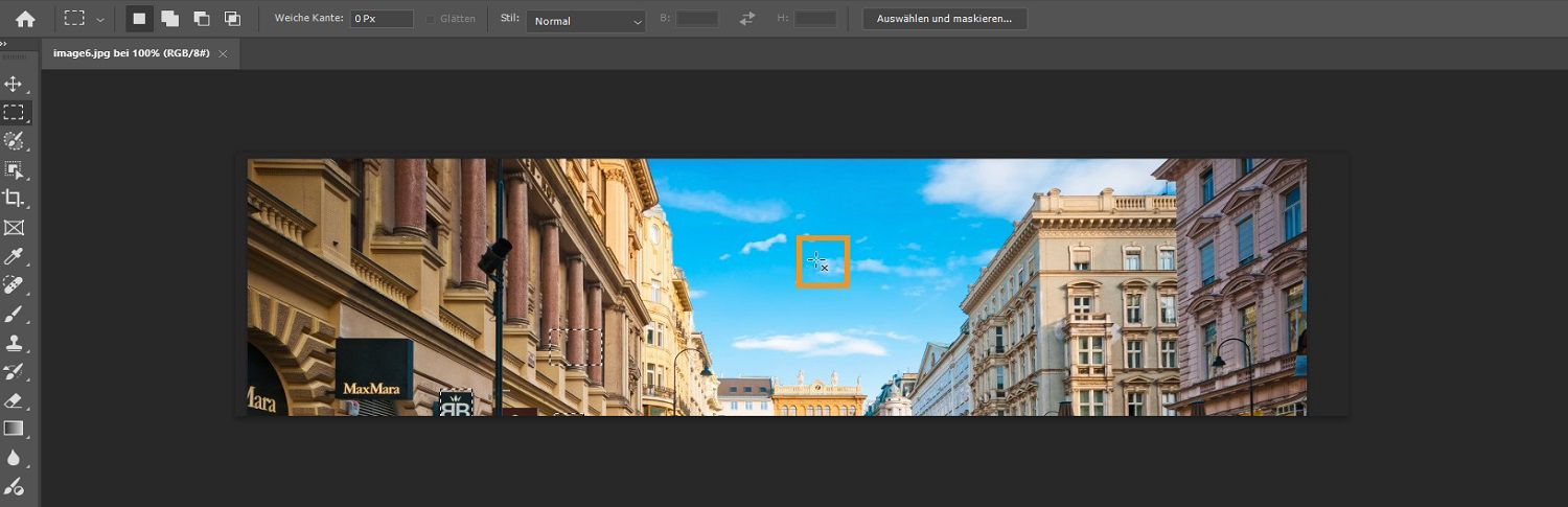 Screenshot von Photoshop
KI-generierte Inhalte können falsch sein.