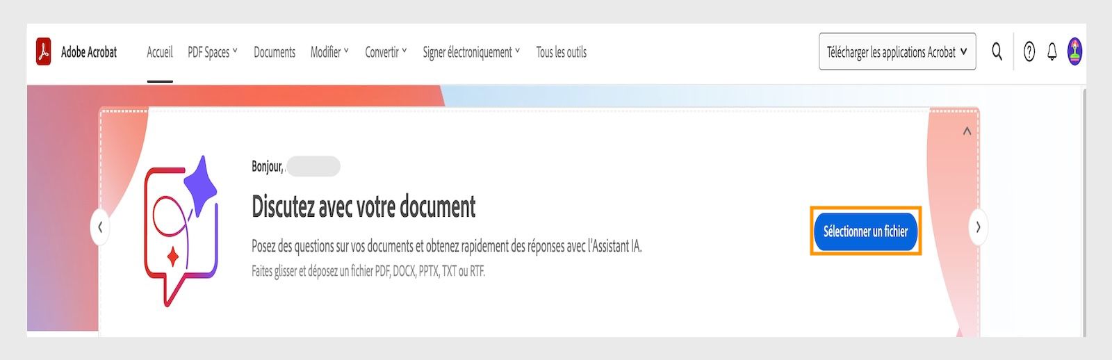 Acrobat Web affiche l’option Sélectionner des fichiers qui est mise en évidence sous l’onglet Accueil. Elle permet aux utilisateurs de charger plusieurs fichiers et d’utiliser l’Assistant IA.