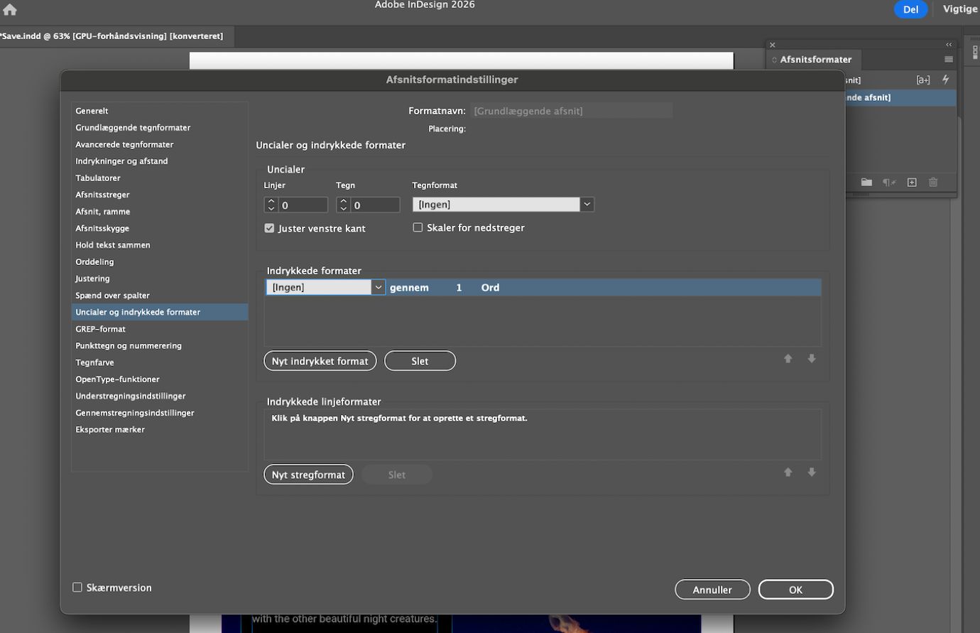 Adobe InDesign-dialogboks for initialer og indlejrede typografier, der viser indstillinger for indlejrede typografier ved siden af dialogboksen Afsnit. 
