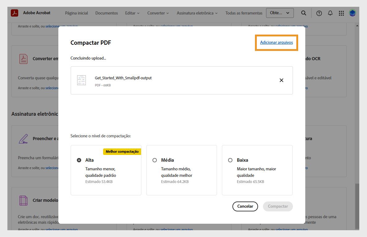 A caixa de diálogo Compactar PDF mostra os três níveis de compactação: Alto, Médio e Baixo. A opção Adicionar arquivos é destacada.