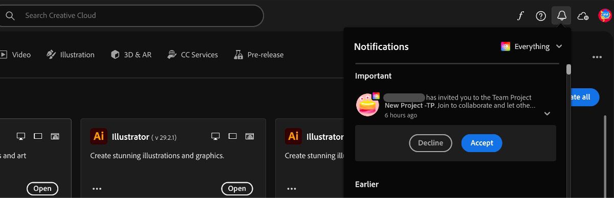 L'app Creative Cloud è aperta e sotto Notifiche c'è un invito per la collaborazione con Team Projects.