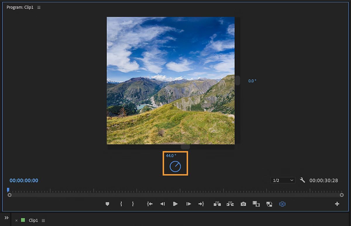 El dial junto al vídeo de realidad virtual en el Monitor de programa está resaltado y actualmente está configurado en 440 grados.