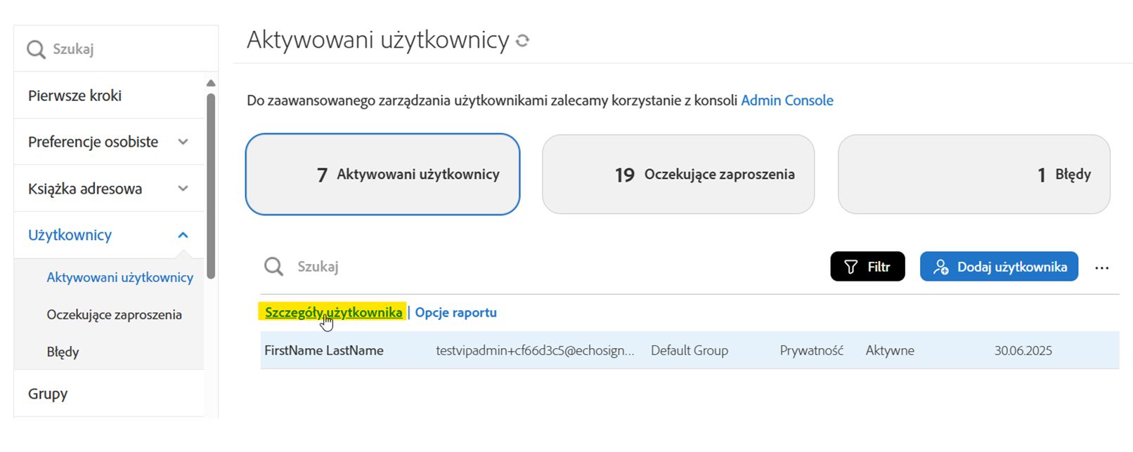 Lista Aktywowani użytkownicy z podświetlonym działaniem Edytuj szczegóły użytkownika.