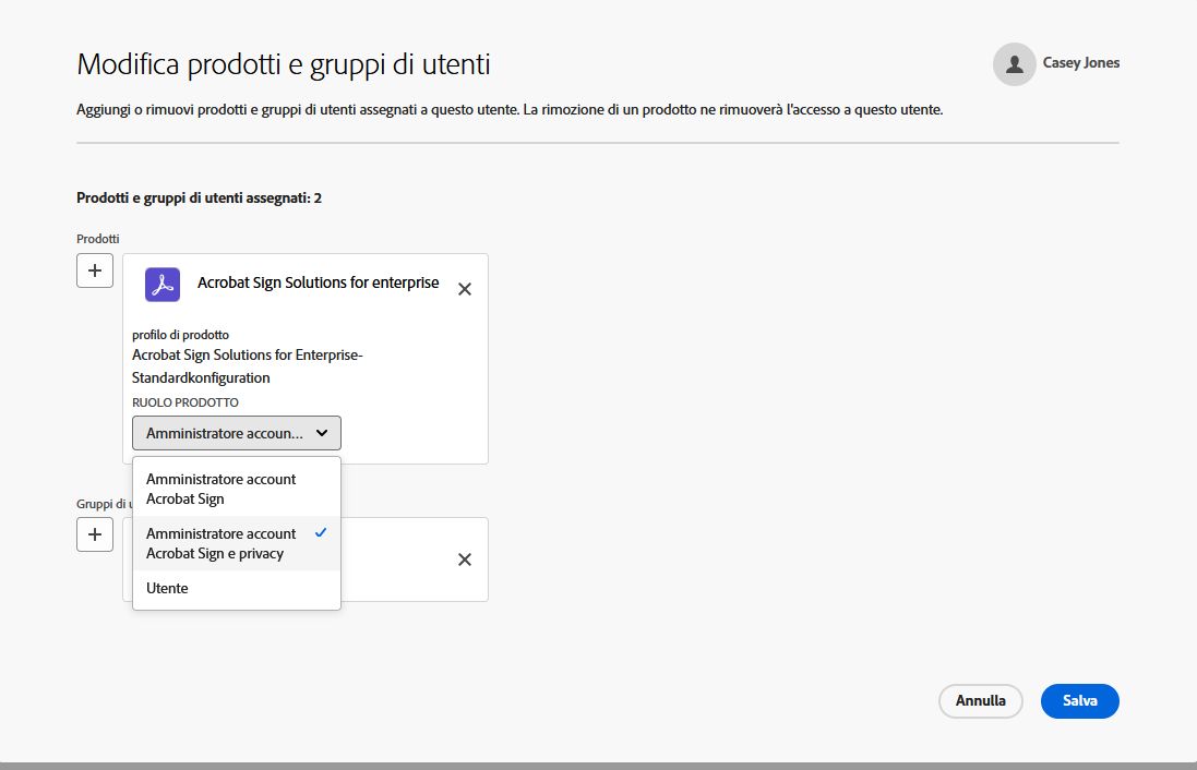 La pagina dei prodotti assegnati agli utenti con il menu Ruolo prodotto espanso.