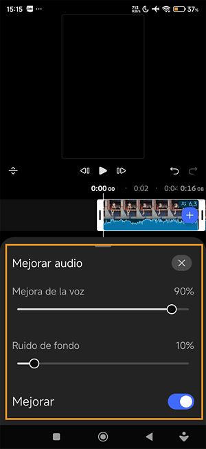 El panel Mejorar audio con reguladores para Mejora de audio y Ruido de fondo y el botón Mejorar activado.