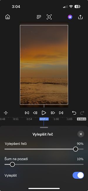 Vylepšete panel řeči pomocí vylepšení řeči a posuvníků Šum na pozadí aktivovaných přepínačem Vylepšit.