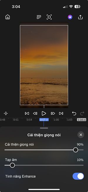 Bảng điều khiển Cải thiện giọng nói, với thanh trượt Cải thiện giọng nói và thanh trượt Tiếng ồn nền đang được kích hoạt thông qua nút gạt Cải thiện.