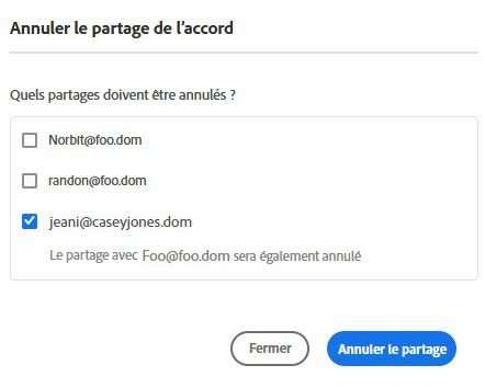 Interface Annuler le partage de l’accord avec trois utilisateurs répertoriés et un sélectionné