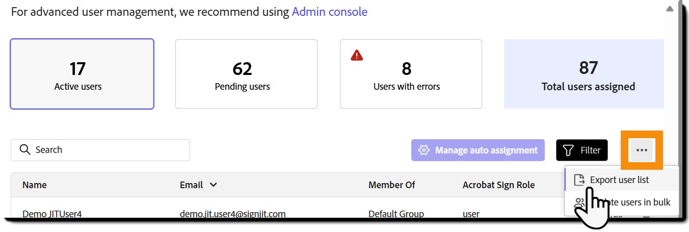 Käyttäjät-sivu, jossa Vie käyttäjäluettelo -vaihtoehto on korostettuna