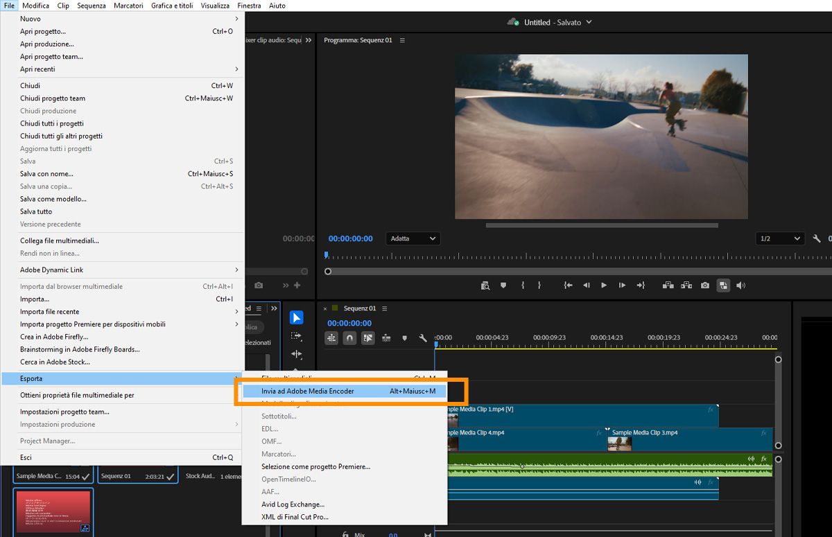 Menu file aperto con l'opzione di esportazione Invia ad adobe media encoder evidenziata sopra la timeline.