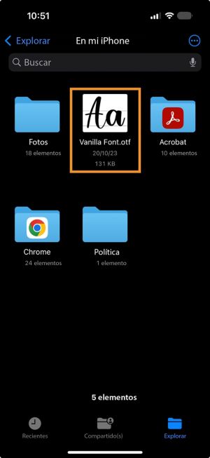 Archivo de fuente visible en la aplicación Files en iPhone, listo para compartirse a premiere en iPhone.