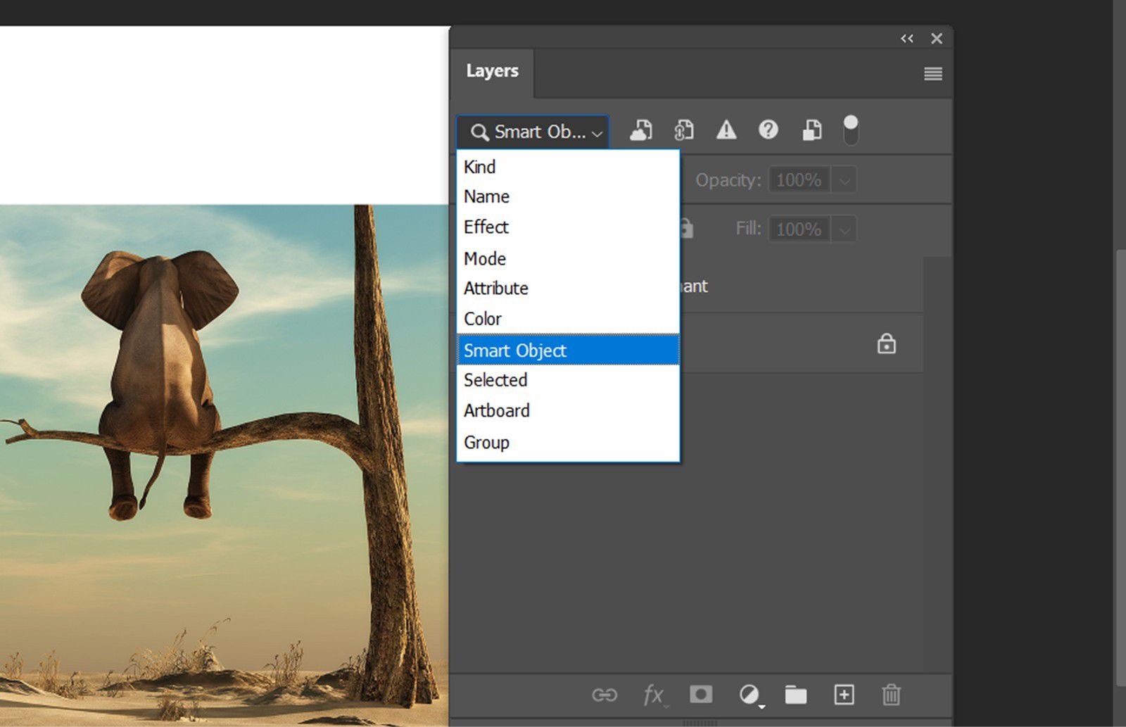 แผงเลเยอร์ที่มีการเปิดใช้ตัวกรอง Smart Object แสดงไอคอนสำหรับวัตถุแบบเชื่อมโยง แบบฝัง สูญหาย และอยู่นอกการซิงค์