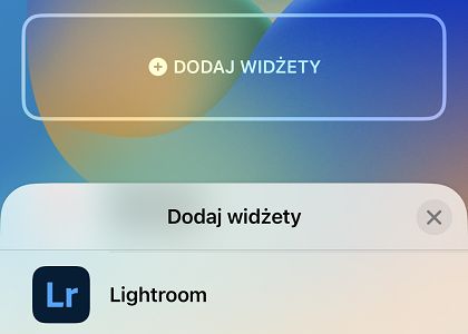 Zrzut ekranu widżetu aplikacji Lightroom na ekranie blokady
