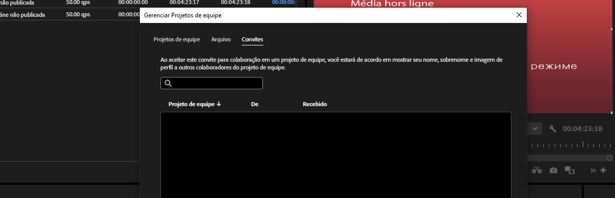 A caixa de diálogo “Gerenciar projetos de equipe” está aberta e, na guia “Convites”, há um convite para colaboração em projetos de equipe.