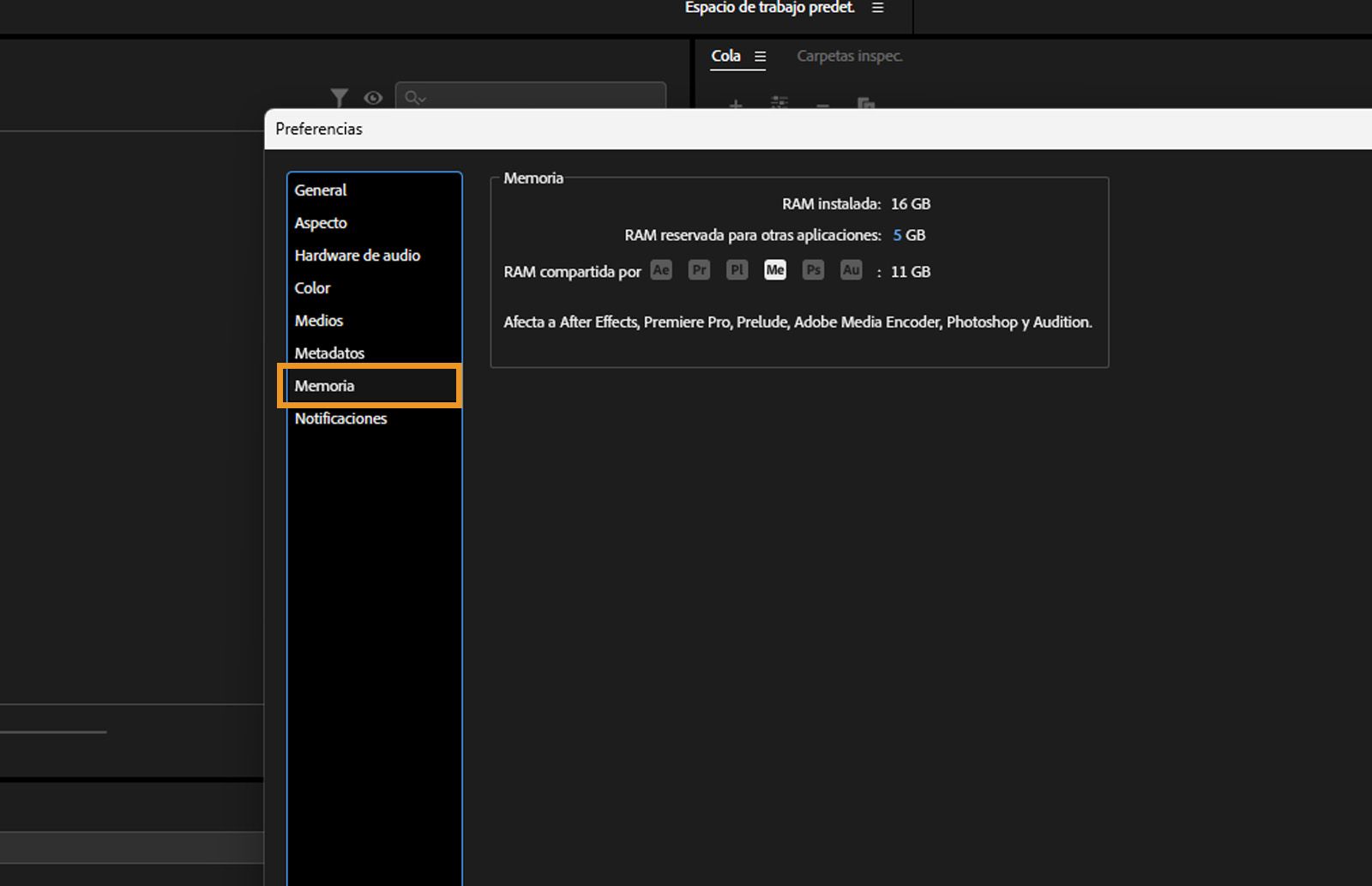 Se muestra el cuadro de diálogo Preferencias, el panel Memoria está abierto y muestra cómo las aplicaciones de Adobe como After Effects, Premiere Pro y Photoshop comparten la RAM disponible, con memoria reservada ajustable para otros procesos del sistema