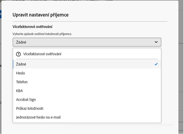 Otevřená možnost „Nastavení příjemce“ s rozbalenou možností „Vícefaktorové ověřování“