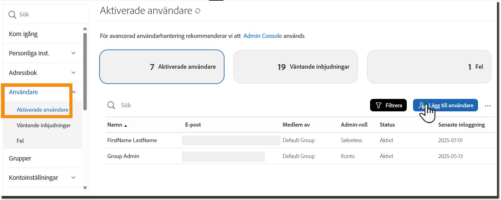 Sidan Aktiverade användare med knappen Lägg till användare markerad.