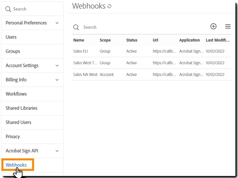 「Webhooks」タブに移動