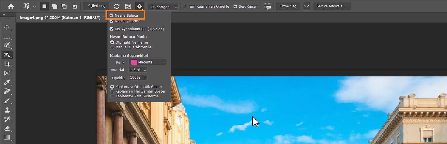 Nesne bulucu, Photoshop tuvalinde binaların görüntüsünün üzerindeki Seçenekler çubuğunda bulunan Nesne Seçme aracının ayarlar menüsünde vurgulanır.