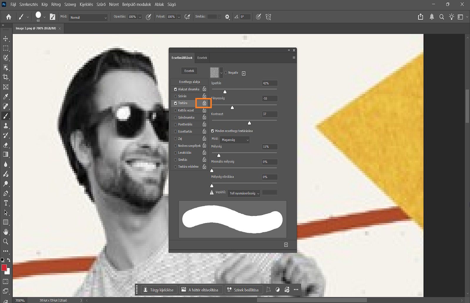 A Photoshop Ecsetbeállítások panel megnyitva az ecsethegy alakjának, méretének, keménységének és térközének beállítási lehetőségeivel.