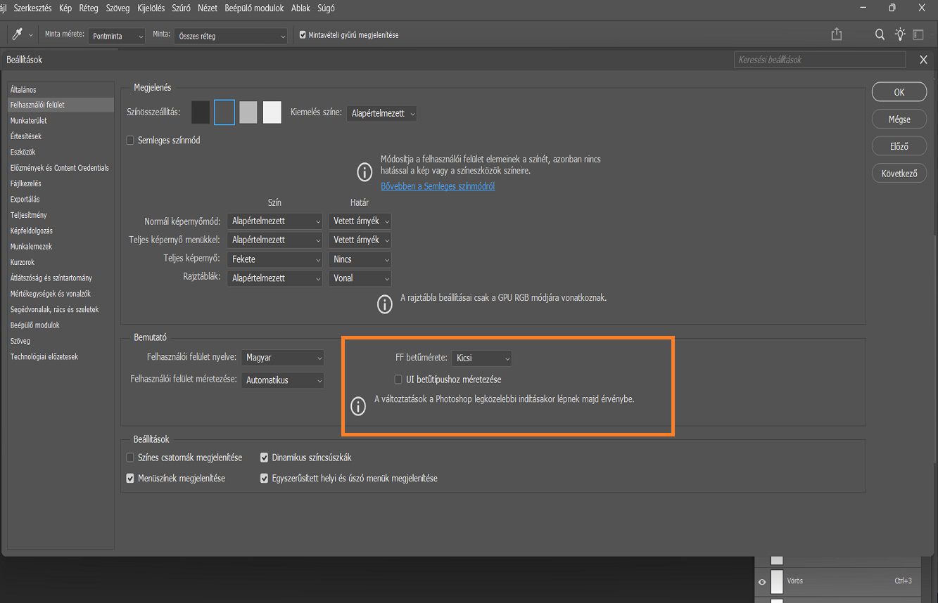 A beállítások párbeszédpanel a Photoshopban a betűméret legördülő menüvel, amelyben a következő opciók közül lehet választani: Nagyon kicsi, Kicsi, Közepes és Nagy.