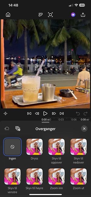 Dytt opp, zoom inn, lyslekkasje og andre overgangsminiatyrbilder vist mellom to videoklipp i Premiere på iPhone-tidslinjen.
