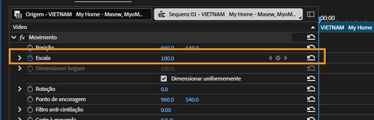 A propriedade Escala está selecionada e à direita há um navegador de quadros-chave para mover o Indicador de Tempo Atual para o quadro-chave mais próximo.