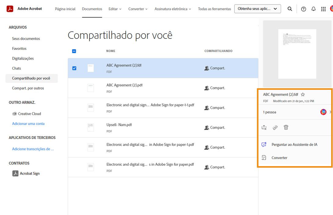 Selecionar um documento da lista exibe o painel de ferramentas que permite ver os detalhes do documento compartilhado.