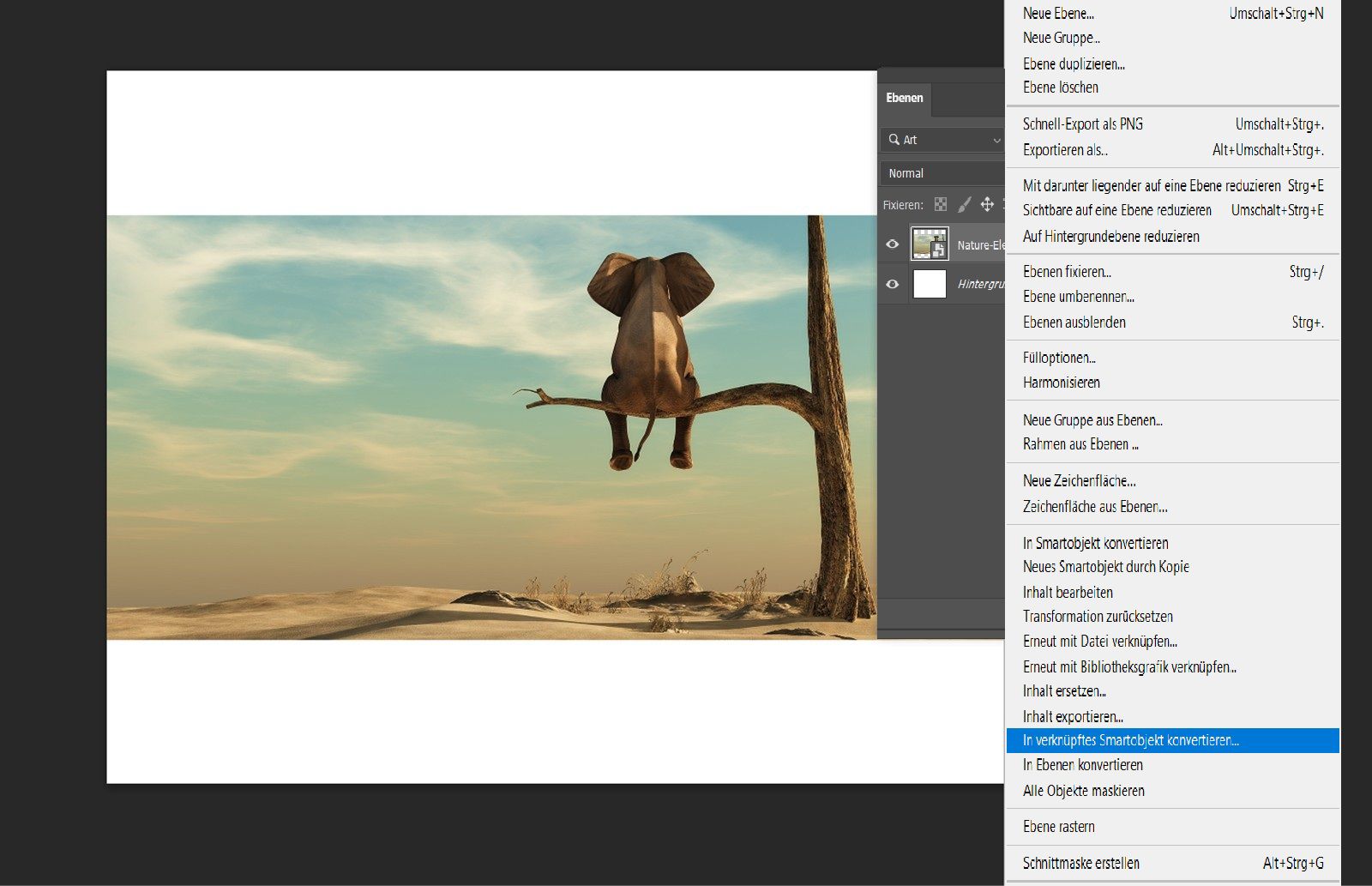 Die Smartobjekt-Ebene ist im Ebenenbedienfeld ausgewählt, wo die Option „In verknüpftes Smartobjekt konvertieren“ im Kontextmenü hervorgehoben ist.