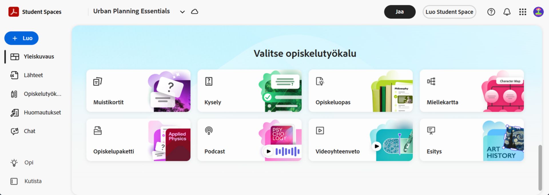 Student Spaces -yleiskatsaus, jossa näkyy opiskelutyökaluruudukko, mukaan lukien muistikortit, tietovisat, opiskeluoppaat, opiskelupaketit, podcastit, esitykset ja videoyhteenvedot.