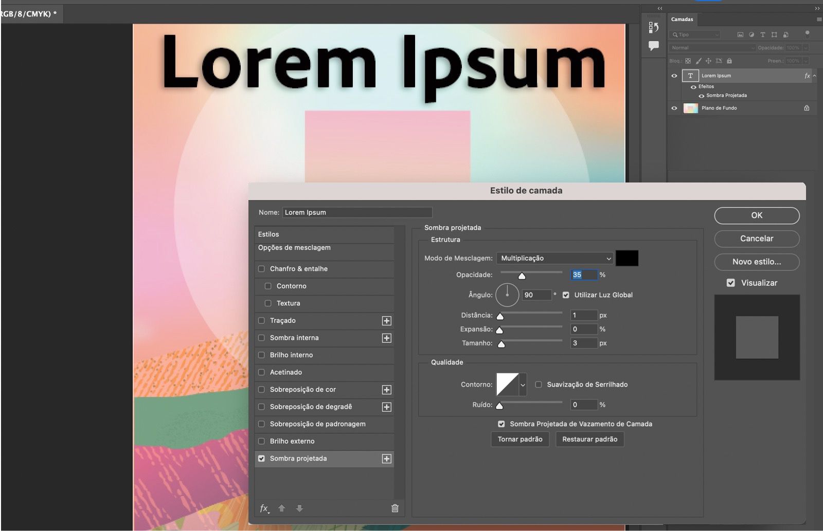 Texto com o efeito de Sombra Projetada aplicado. O painel Estilo de Camada exibe as configurações de Sombra Projetada.