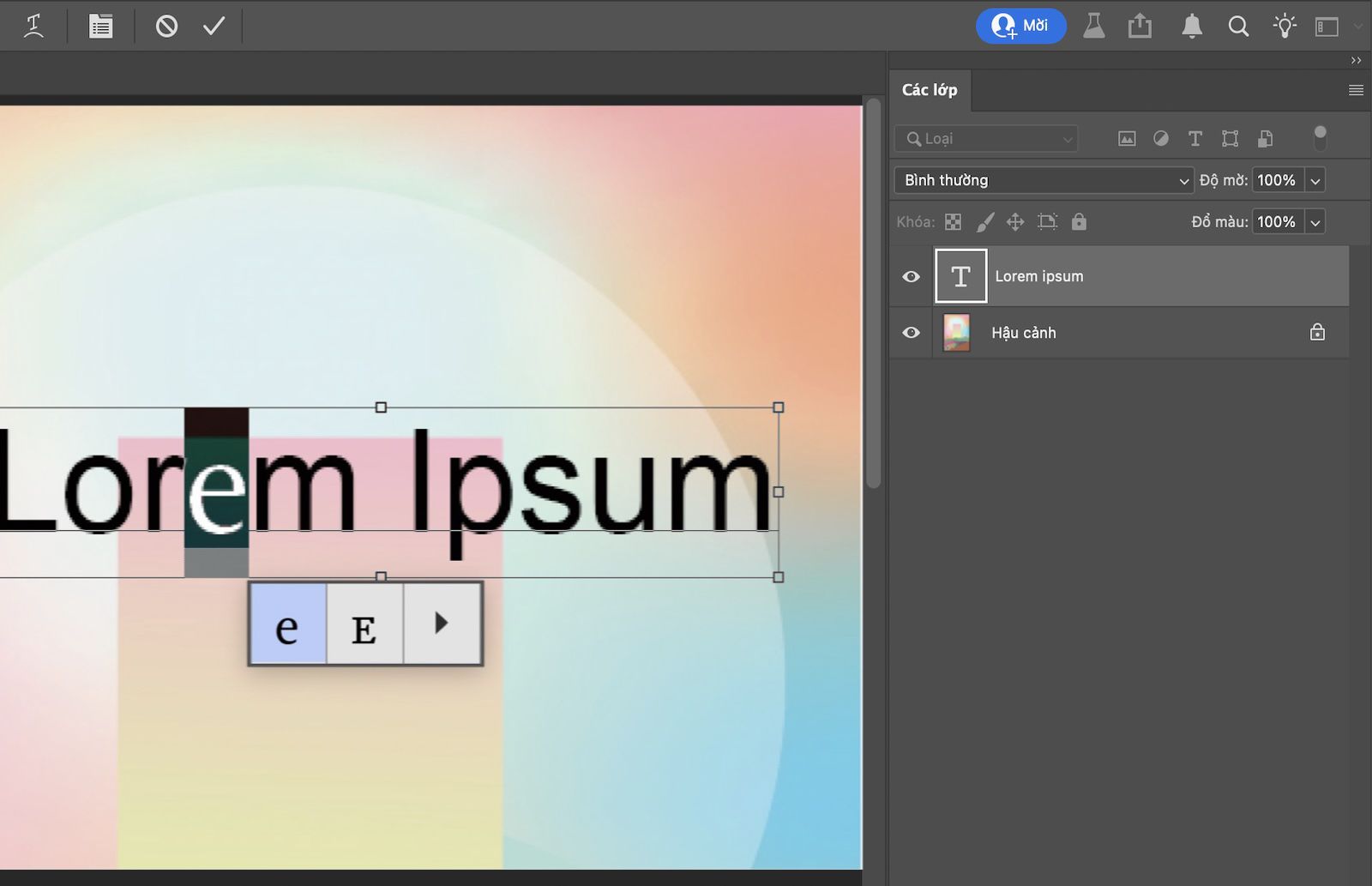 Văn bản có ký tự được chọn hiển thị bảng lưới ký tự thay thế đặc biệt. Bảng Lớp hiển thị lớp văn bản hiện hoạt.