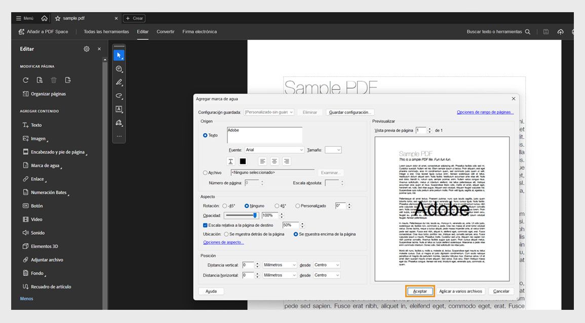 El cuadro de diálogo Añadir marca de agua en Acrobat muestra las opciones para personalizar la marca de agua de texto y aplicarla a uno o varios PDF.
