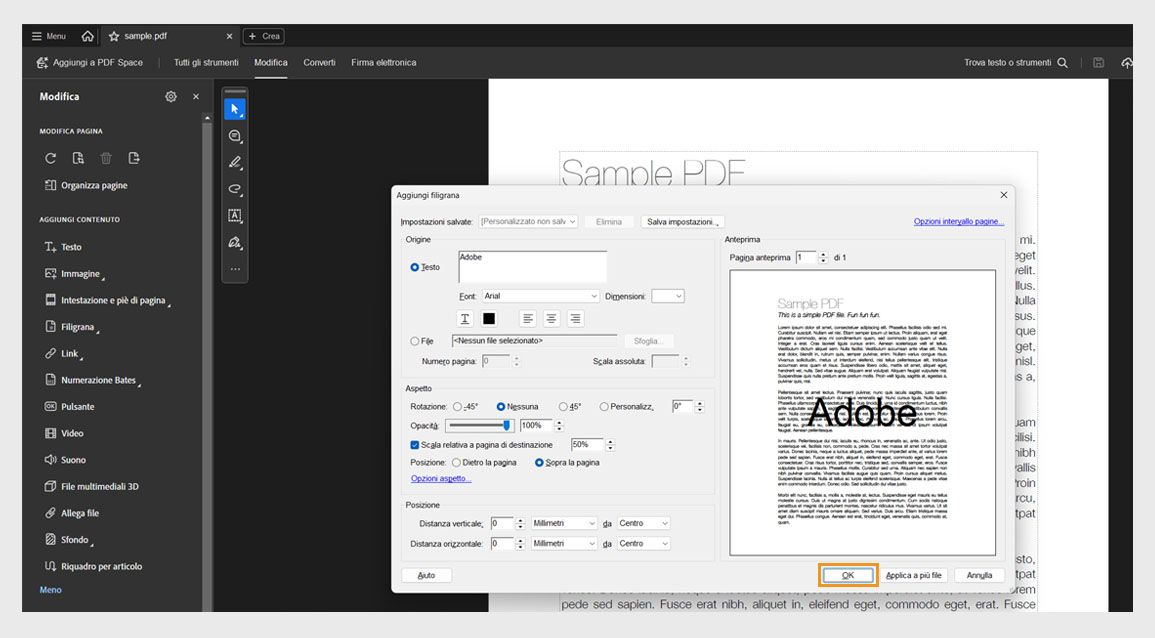 La finestra di dialogo Aggiungi filigrana in Acrobat che mostra le opzioni per personalizzare la filigrana di testo e applicarla a uno o più PDF.