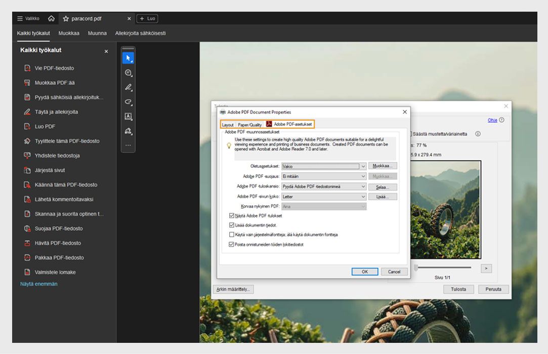 Adobe PDF -asetukset -välilehti Adobe PDF -tulostusasetukset-valintaikkunassa näyttää oletusasetukset, Adobe PDF -suojauksen ja Adobe PDF -tulostuskansion asetukset. 