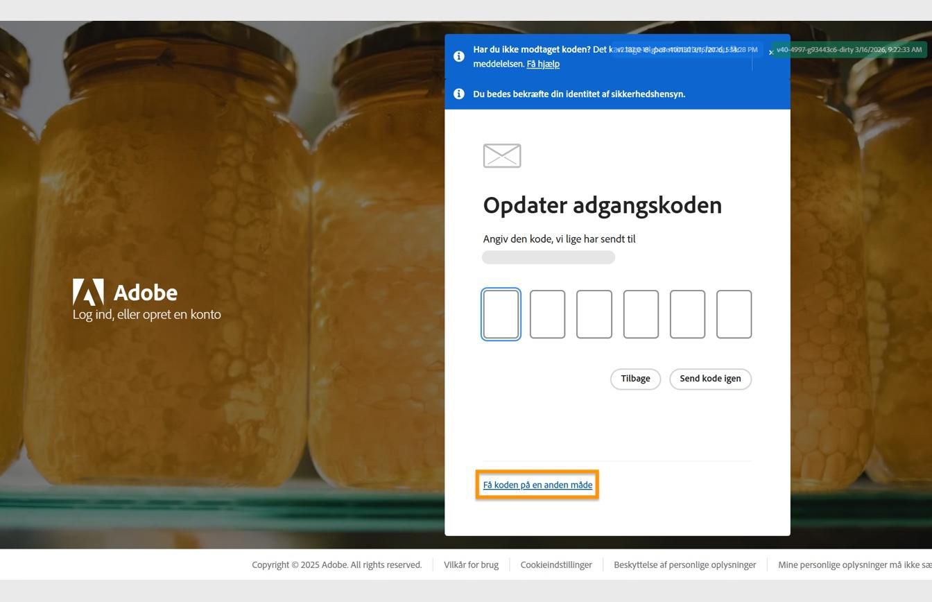 Adobe-loginsiden med dialogboksen Opdater din adgangskode, der indeholder den fremhævede knap Få din kode på en anden måde