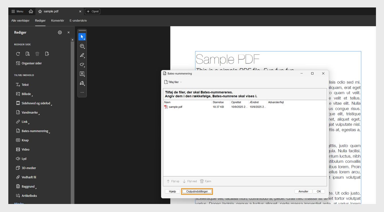 Dialogboksen til Bates-nummerering viser menuen &quot;Tilføj filer&quot; for at inkludere dokumenter til Bates-nummerering. Den angivne fil viser navn, størrelse, oprettelses- og ændringsdato samt oplysninger om advarsler/fejl. Indstillingen &quot;Outputindstillinger&quot; er fremhævet.