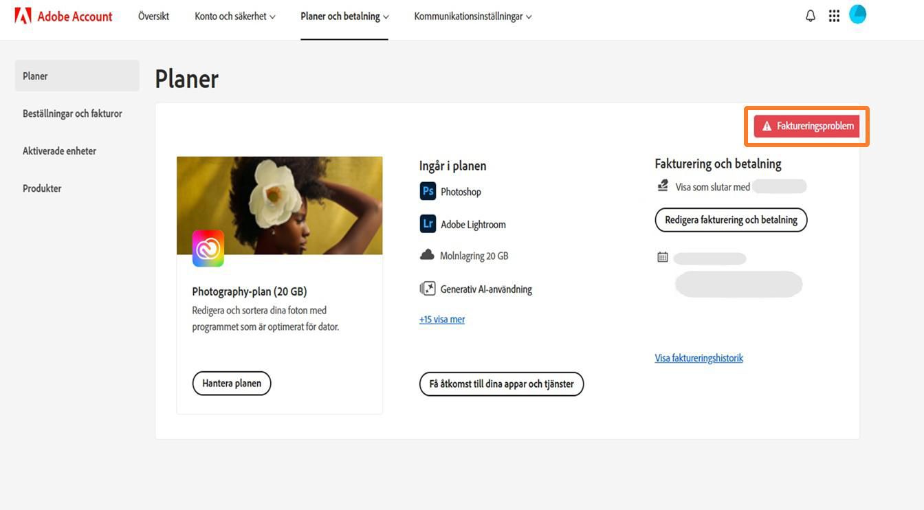 En varning om faktureringsproblem, som visas i det övre högra hörnet av ett plankort, visar att din betalning har misslyckats.