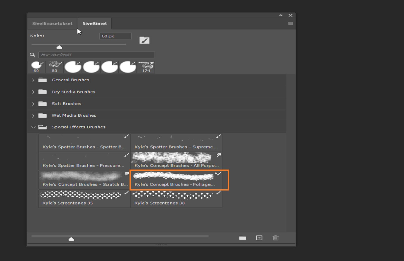Siveltimet-paneeli näyttää käytettävissä olevat esimääritetyt siveltimet, joista yksi on valittuna.