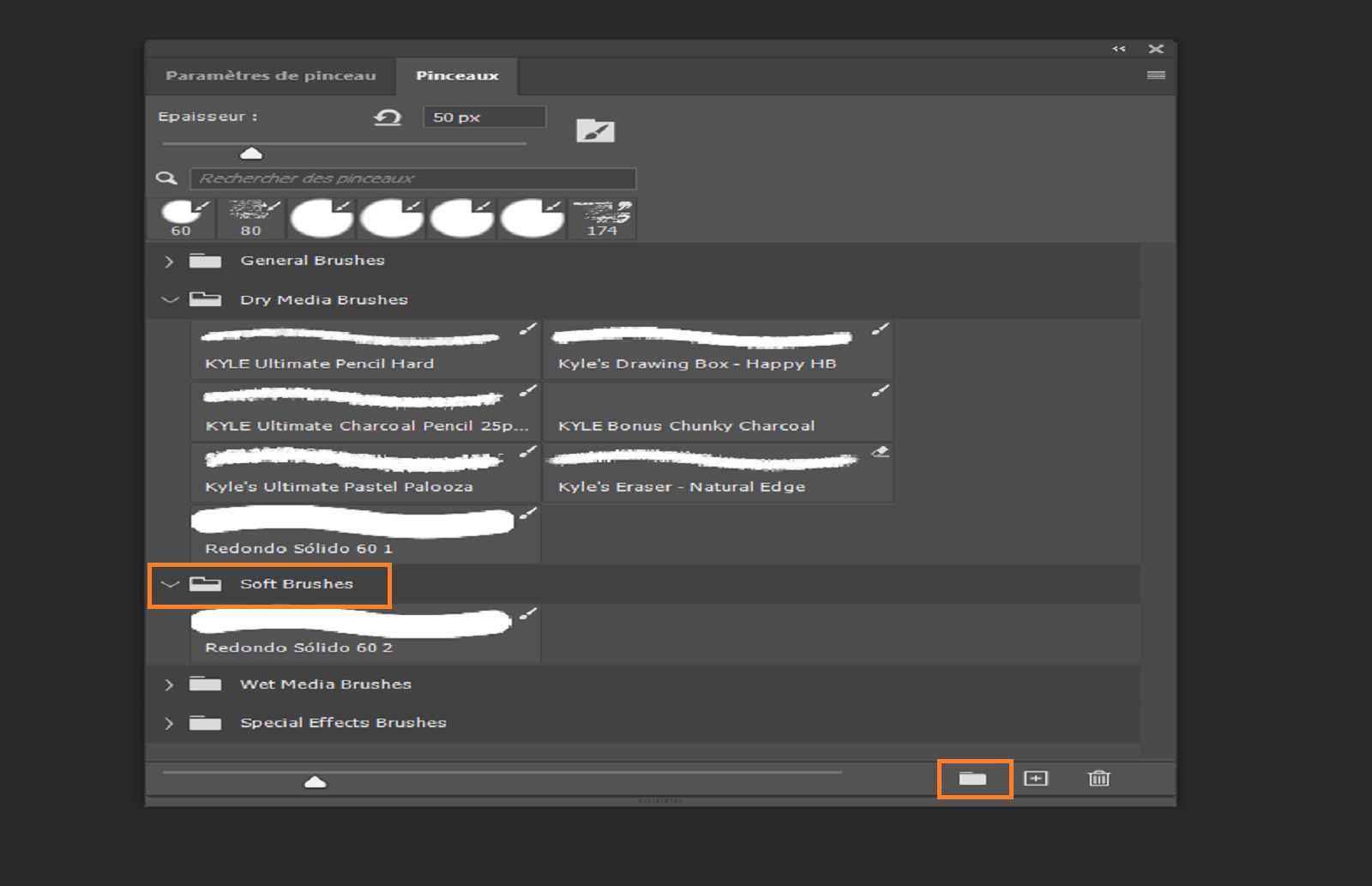 Panneau Pinceaux affichant les pinceaux groupés avec des icônes de dossiers, mettant en évidence le dossier Pinceaux doux et l’icône de nouveau groupe.