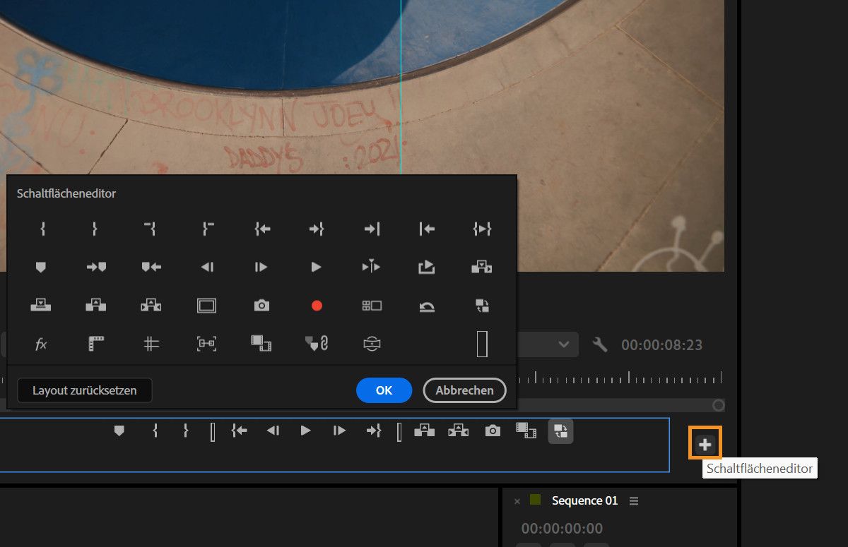 Der Schaltflächeneditor ist ausgewählt und die Liste der Schaltflächen wird angezeigt, damit du die Schaltflächenleiste unter den Quell- und Programmmonitoren ergänzen und anpassen kannst.