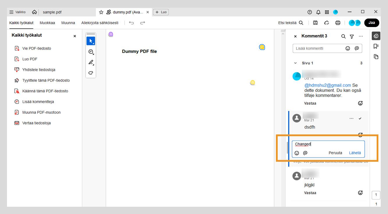 Kommentointi-paneeli näyttää vastausruudun valitun kommentin alla, johon vastaus kirjoitetaan.