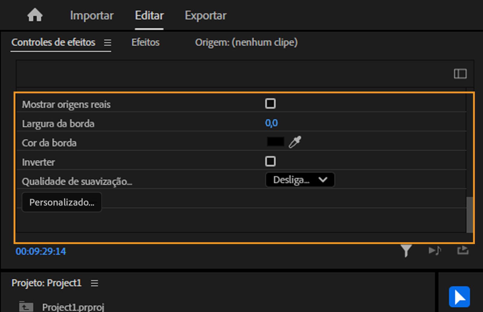 O painel “Controles do efeito” exibe as configurações da transição, incluindo largura da borda, cor da borda e outras opções personalizáveis. Você pode modificar as configurações da transição de acordo com o estilo visual e os tempos das suas edições de vídeo.