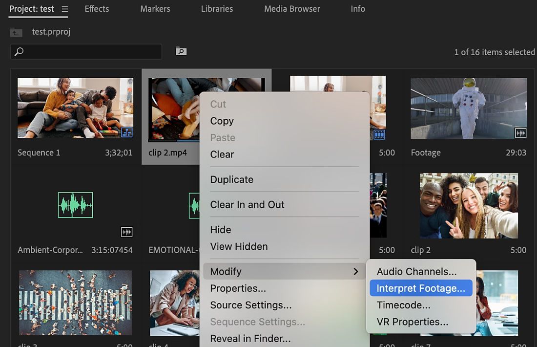 En el panel Project, se muestran varios clips.Se selecciona un clip y, en el menú contextual, se elige la opción Interpretar metraje en el menú Modificar.