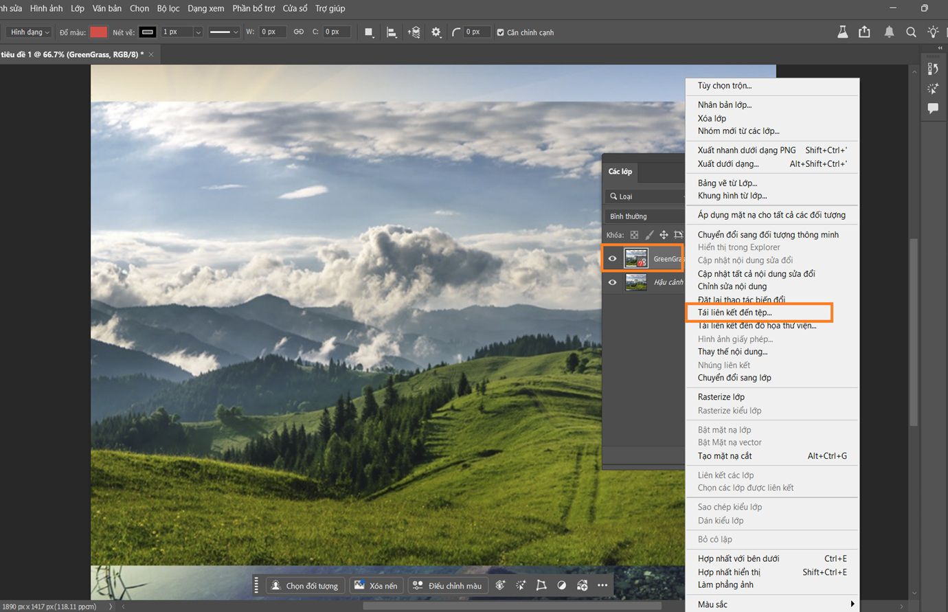 Bảng Lớp đang mở và hiển thị một Đối tượng thông minh với biểu tượng tập tin bị thiếu màu đỏ, có nghĩa là không thể tìm thấy tập tin nguồn và phải được liên kết lại. Biểu tượng tập tin bị thiếu và lệnh liên kết lại được làm nổi bật.